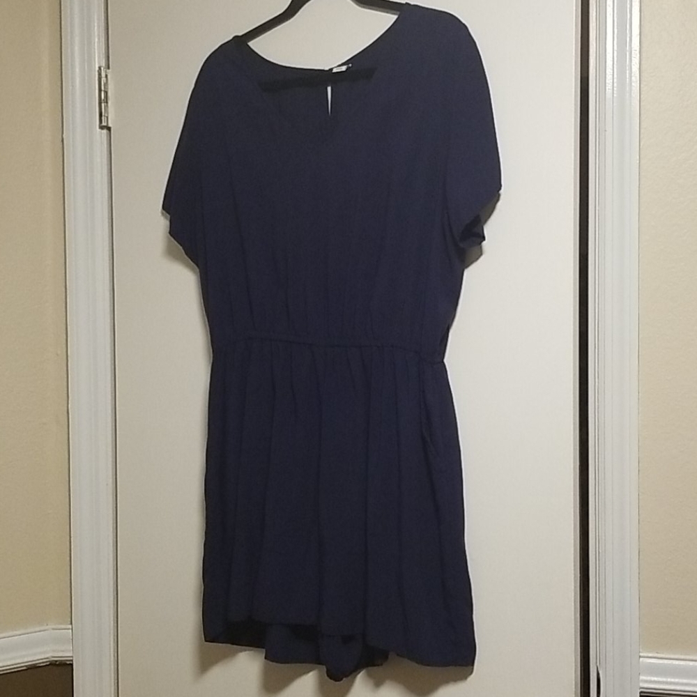 Old navy navy blue jumper